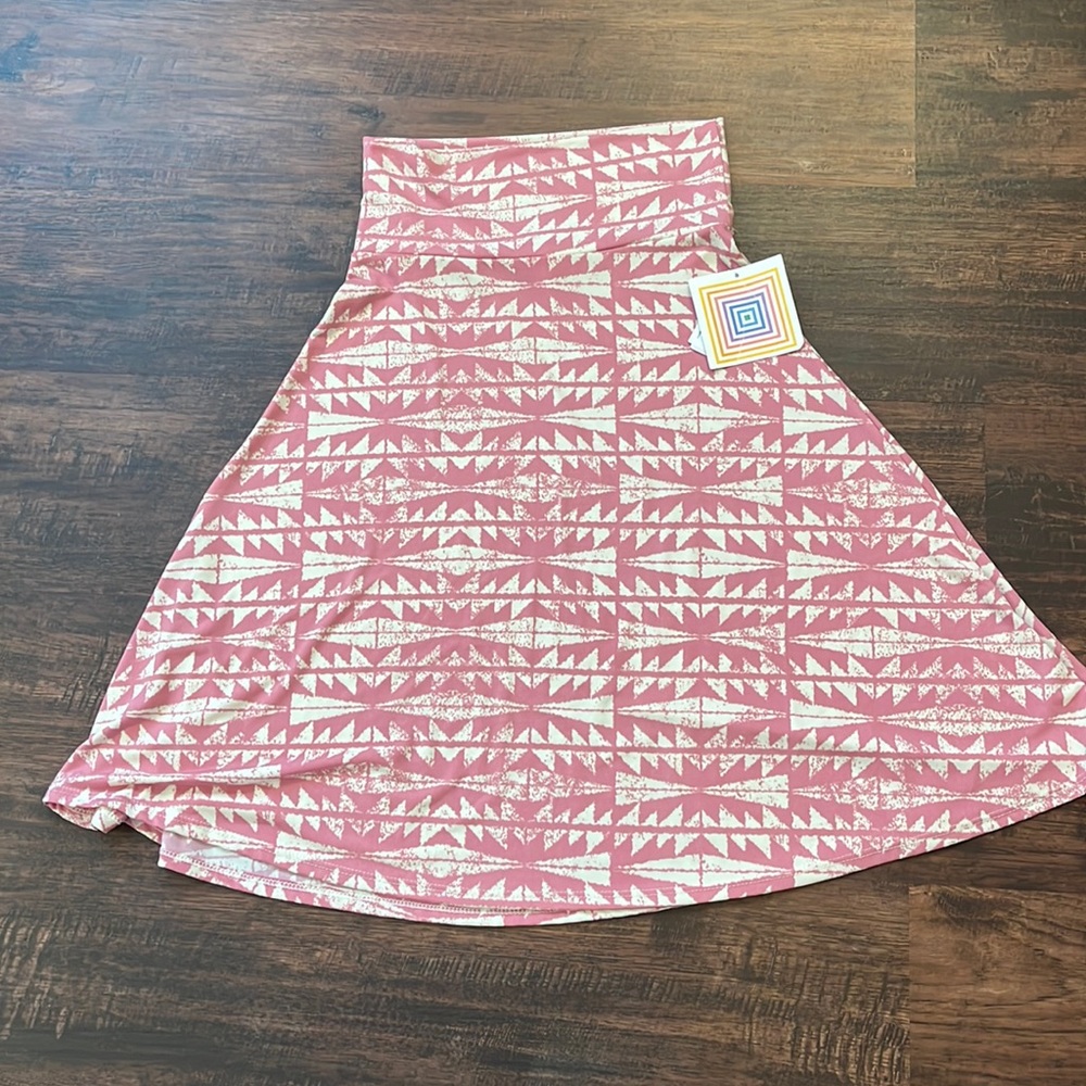 LulaRoe ladies skirt